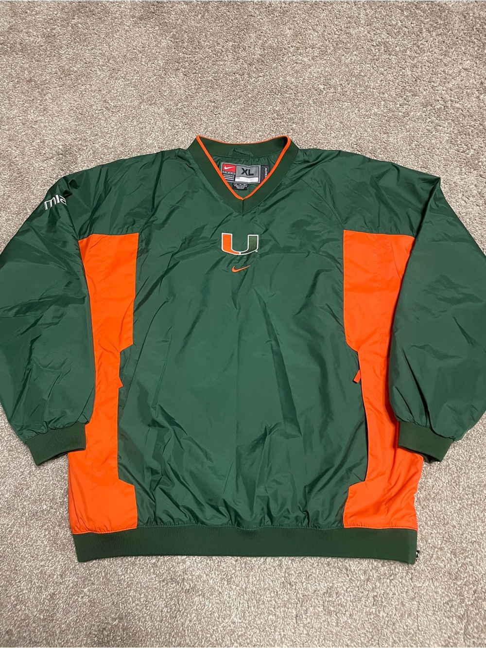 Vintage Nike Team Miami Hurricanes Pullover Windbreaker Men’s Size XL